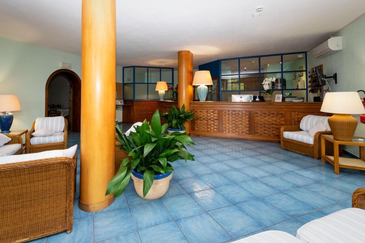 פטובאיה Hotel Anna מראה חיצוני תמונה